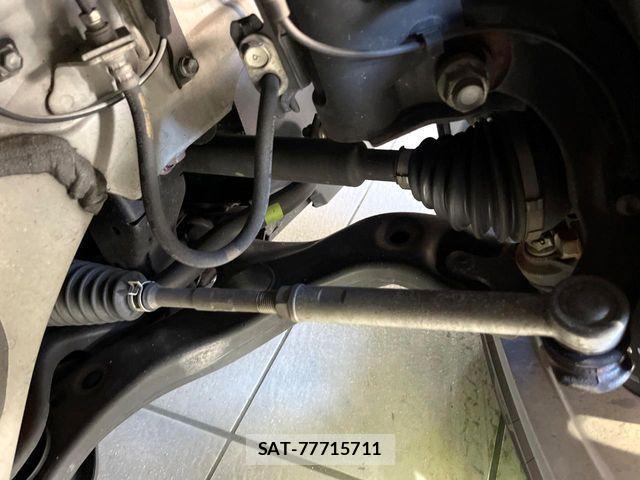 Toyota PRIUS PHV 2023-07 3774888-19
