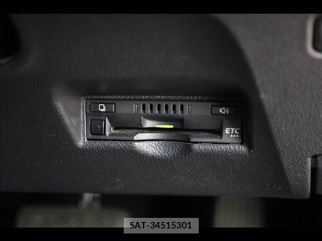 Toyota PRIUS PHV 2019-12 3909099-9