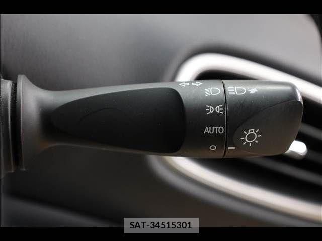 Toyota PRIUS PHV 2019-12 3909099-14