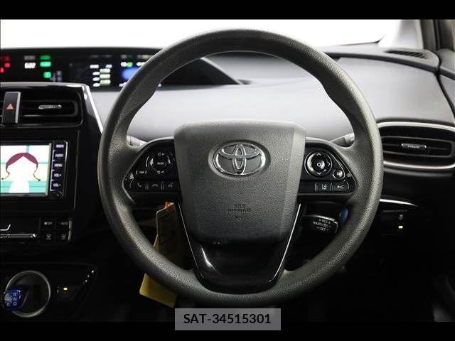 Toyota PRIUS PHV 2019-12 3909099-15
