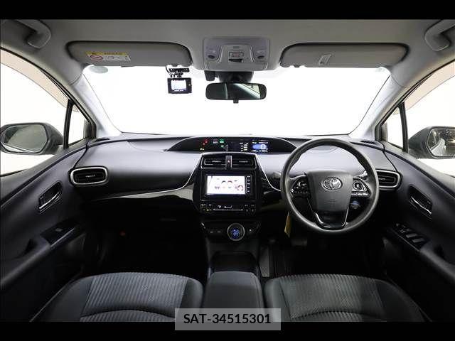 Toyota PRIUS PHV 2019-12 3909099-2