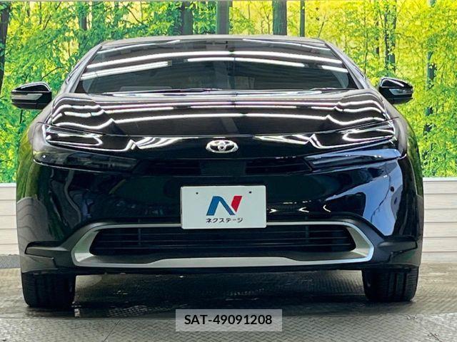 Toyota PRIUS PHV 2025-02 4243082-13