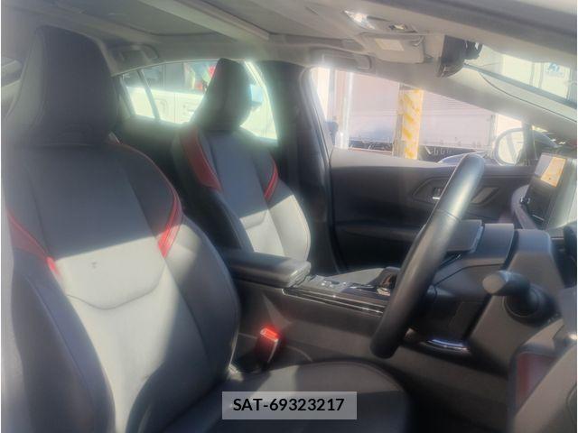 Toyota PRIUS PHV 2023-06 4329736-4