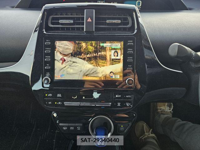 Toyota PRIUS PHV 2021-07 4599968-11