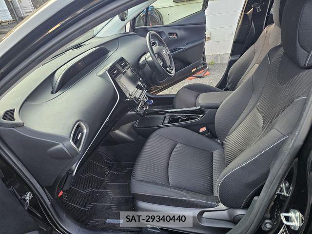 Toyota PRIUS PHV 2021-07 4599968-6