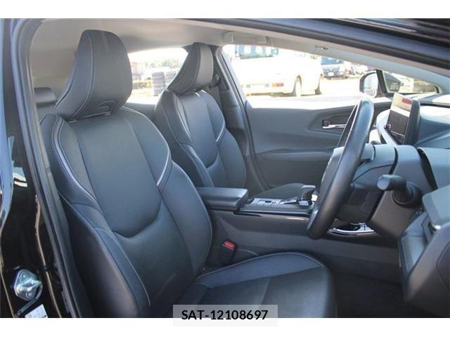 Toyota PRIUS PHV 2023-07 4599963-22