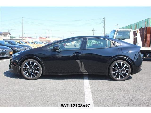 Toyota PRIUS PHV 2023-07 4599963-6