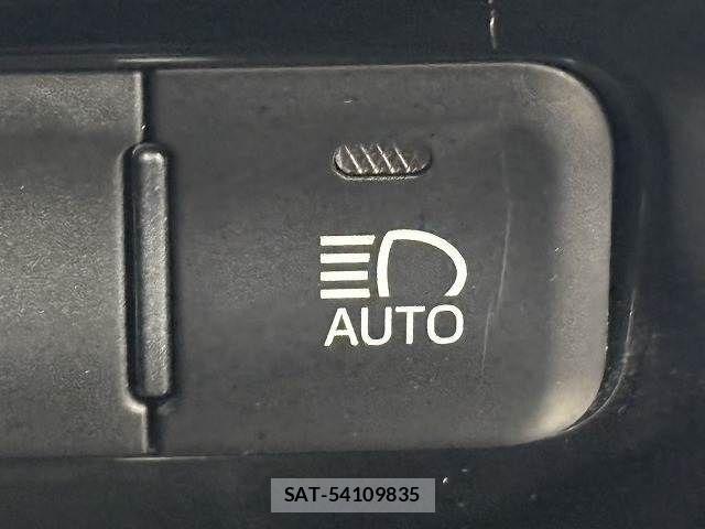 Toyota PRIUS PHV 2018-12 4757143-9
