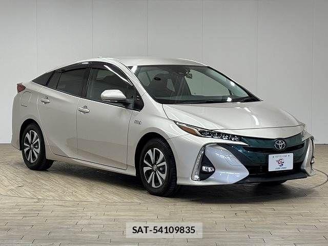 Toyota PRIUS PHV 2018-12 4757143-13