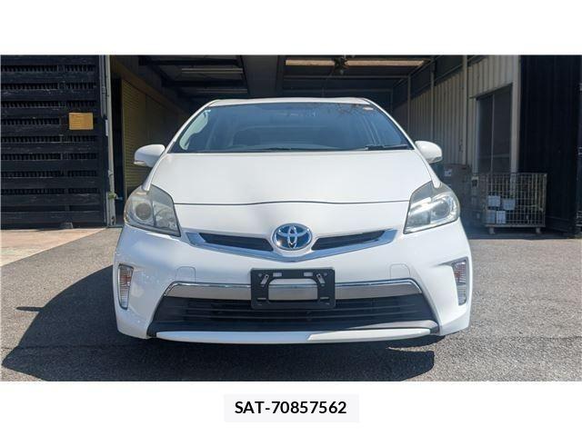 Toyota PRIUS PHV 2012-03 4757151-1