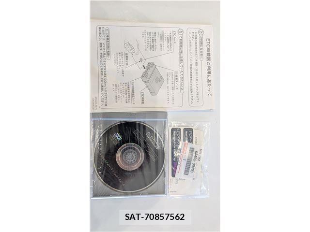 Toyota PRIUS PHV 2012-03 4757151-29