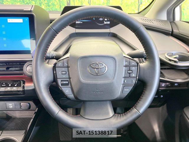Toyota PRIUS PHV 2023-09 5876088-10