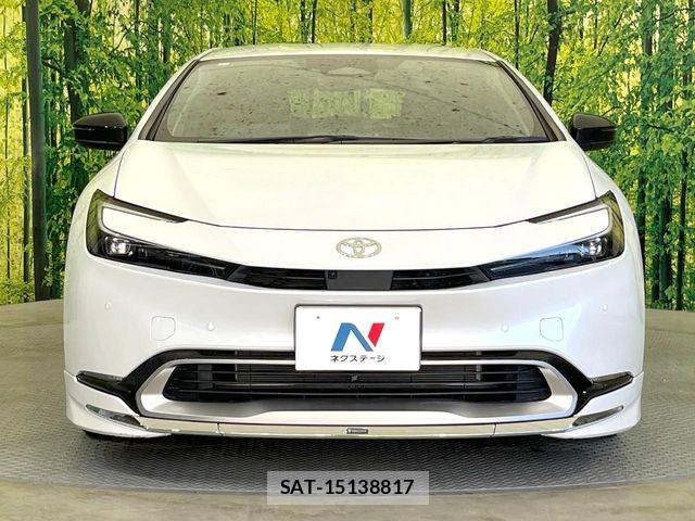 Toyota PRIUS PHV 2023-09 5876088-13