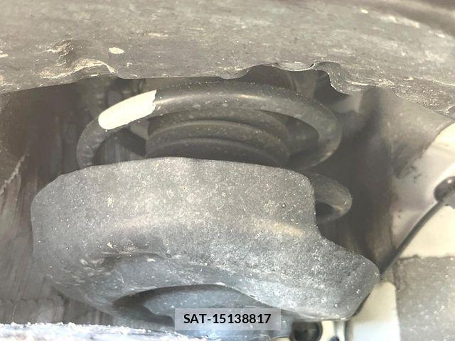 Toyota PRIUS PHV 2023-09 5876088-19