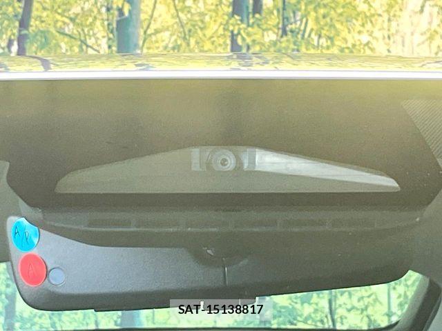 Toyota PRIUS PHV 2023-09 5876088-4