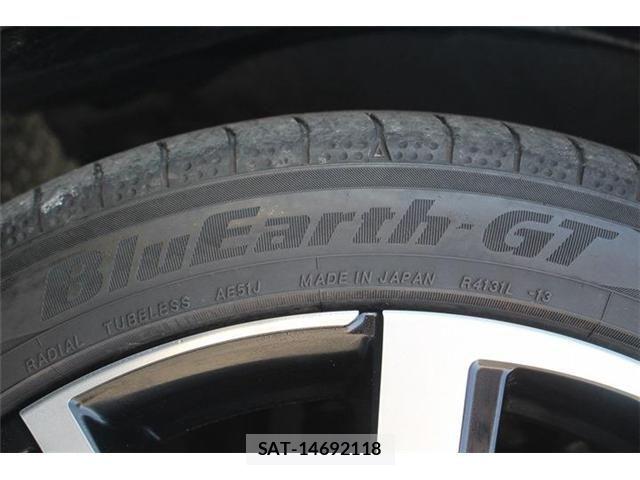 Toyota PRIUS PHV 2024-01 5876090-19