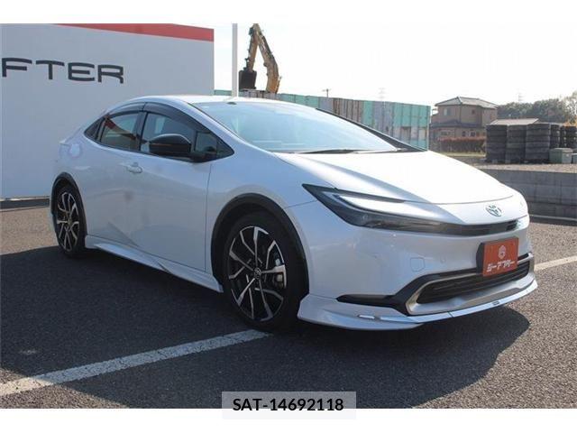 Toyota PRIUS PHV 2024-01 5876090-7