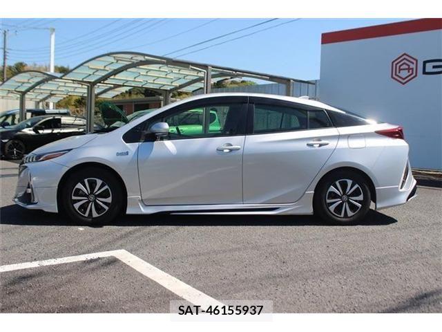 Toyota PRIUS PHV 2020-06 6218678-10