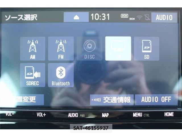 Toyota PRIUS PHV 2020-06 6218678-2