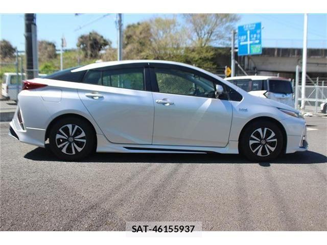 Toyota PRIUS PHV 2020-06 6218678-7