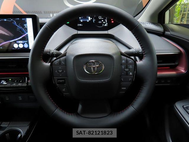 Toyota PRIUS PHV 2025-07 6277170-18