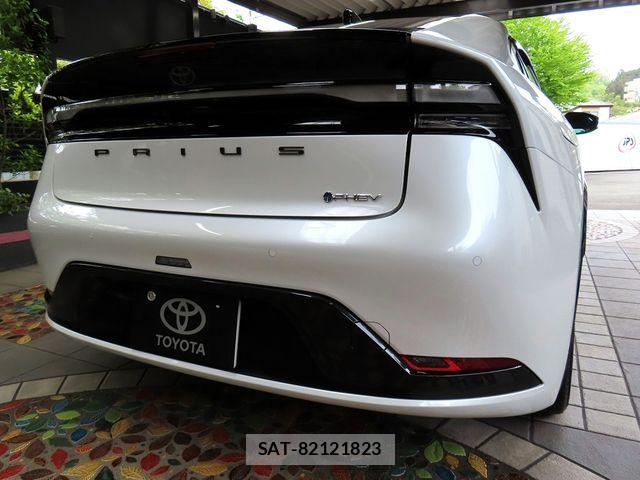 Toyota PRIUS PHV 2025-07 6277170-1