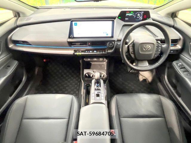 Toyota PRIUS PHV 2023-07 6305994-1