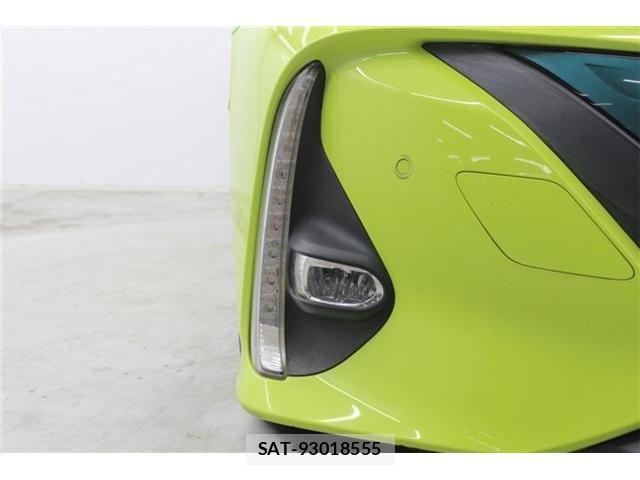 Toyota PRIUS PHV 2017-02 6614329-11