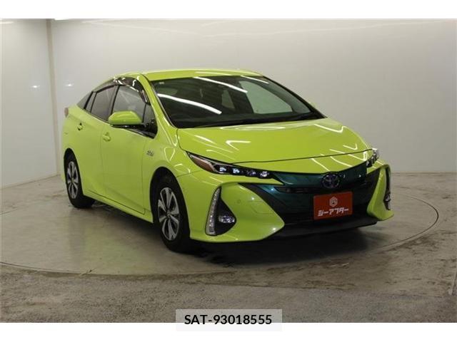 Toyota PRIUS PHV 2017-02 6614329-2