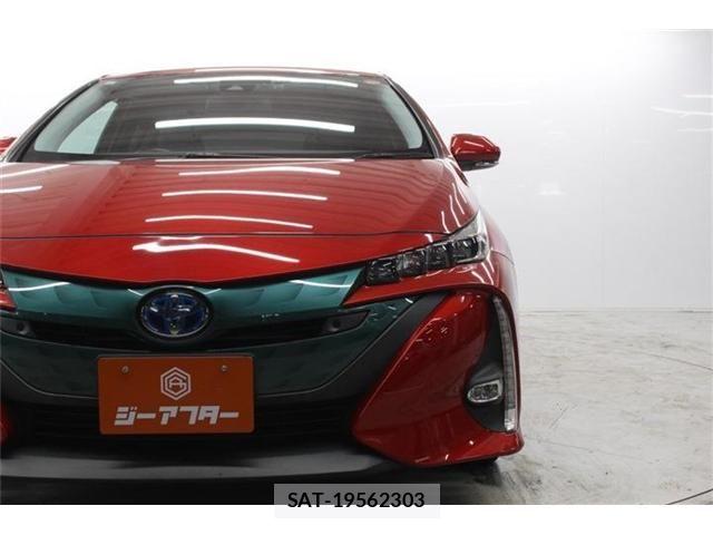 Toyota PRIUS PHV 2017-03 6673250-13