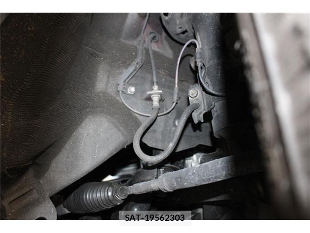 Toyota PRIUS PHV 2017-03 6673250-19