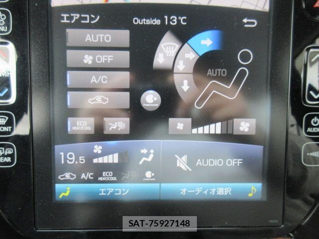 Toyota PRIUS PHV 2017-09 6752966-14