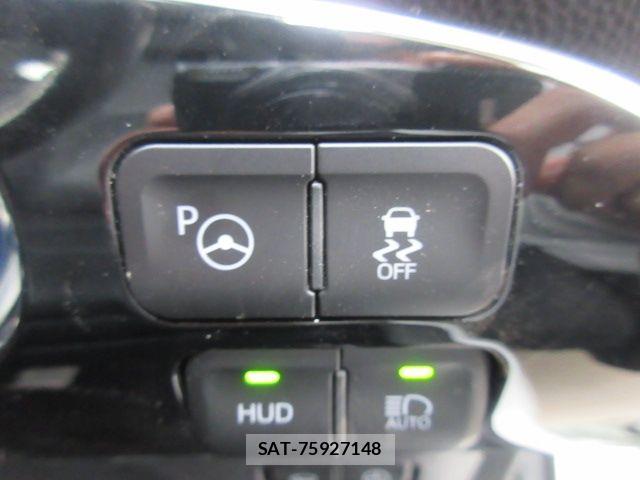 Toyota PRIUS PHV 2017-09 6752966-20