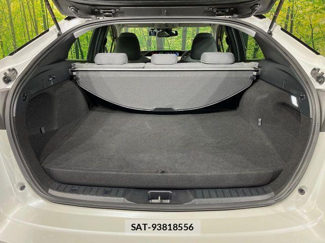 Toyota PRIUS PHV 2020-09 6752958-9