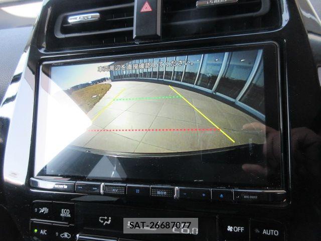 Toyota PRIUS PHV 2018-11 6752967-14