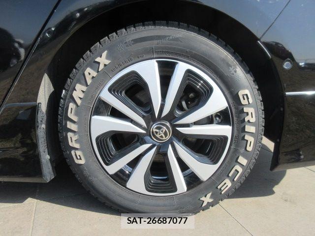 Toyota PRIUS PHV 2018-11 6752967-7