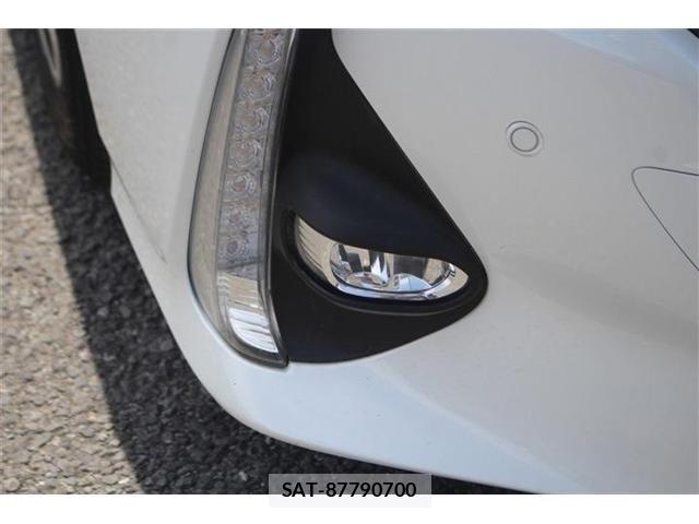 Toyota PRIUS PHV 2018-01 6791417-12