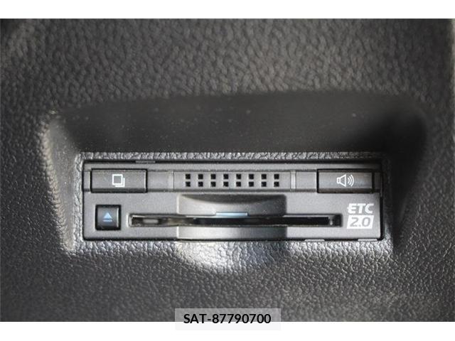 Toyota PRIUS PHV 2018-01 6791417-25
