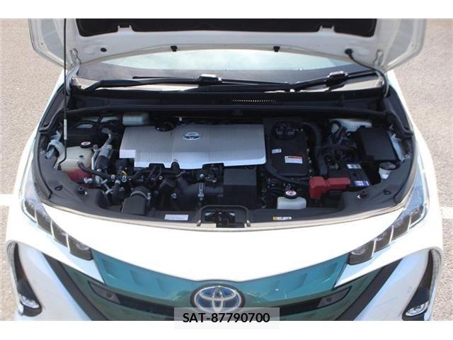 Toyota PRIUS PHV 2018-01 6791417-29