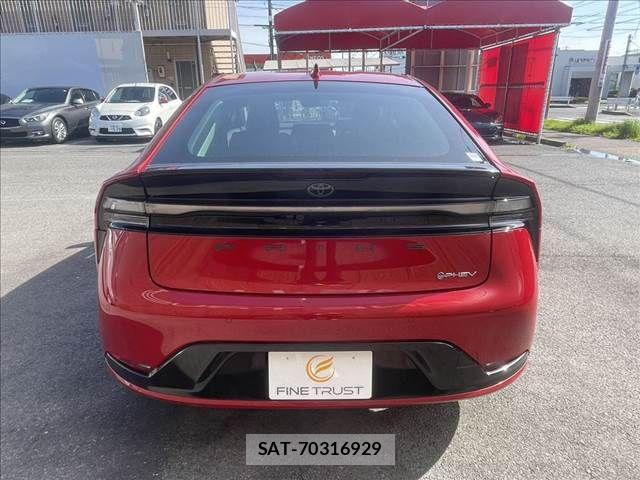 Toyota PRIUS PHV 2024-04 6791415-19