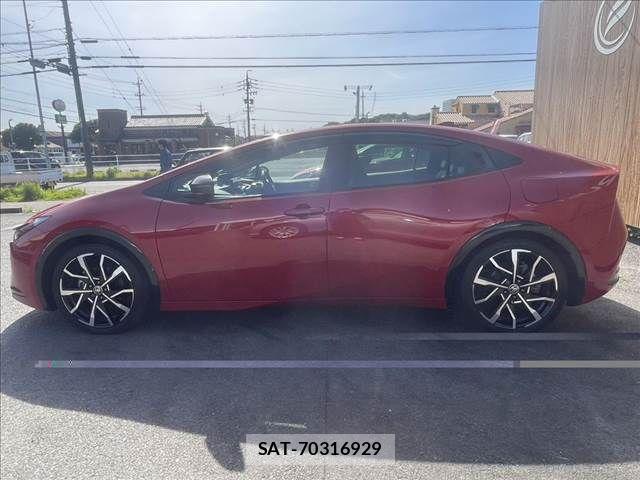 Toyota PRIUS PHV 2024-04 6791415-21