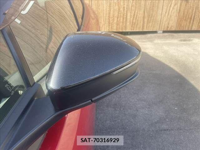 Toyota PRIUS PHV 2024-04 6791415-26