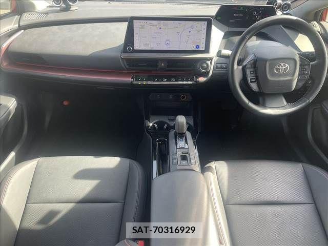 Toyota PRIUS PHV 2024-04 6791415-2