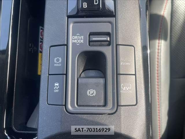 Toyota PRIUS PHV 2024-04 6791415-6