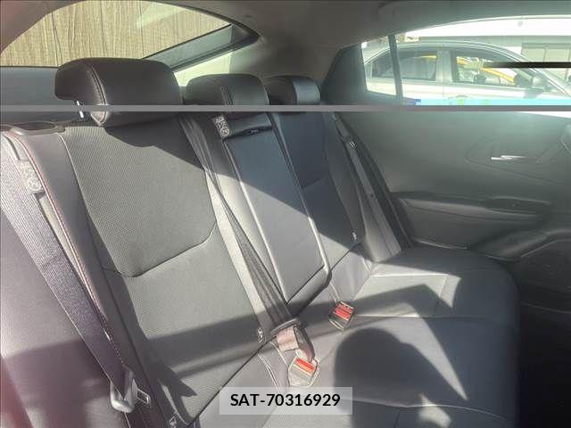 Toyota PRIUS PHV 2024-04 6791415-8