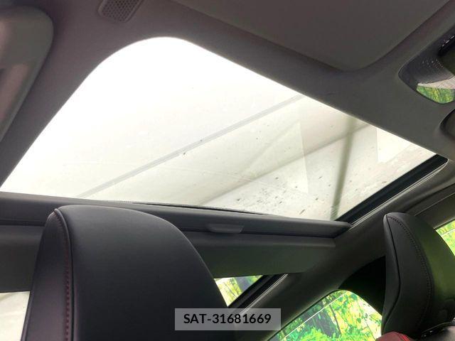 Toyota PRIUS PHV 2023-07 6816698-3