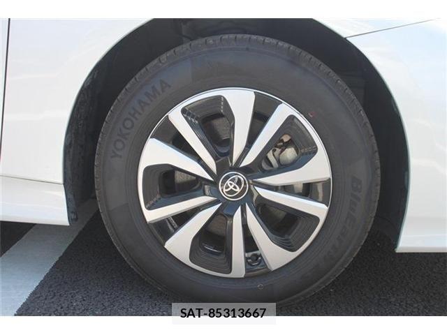 Toyota PRIUS PHV 2022-03 6816700-14