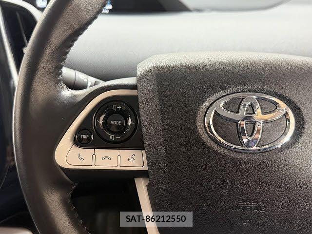 Toyota PRIUS PHV 2017-08 6816701-13
