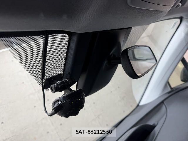 Toyota PRIUS PHV 2017-08 6816701-19