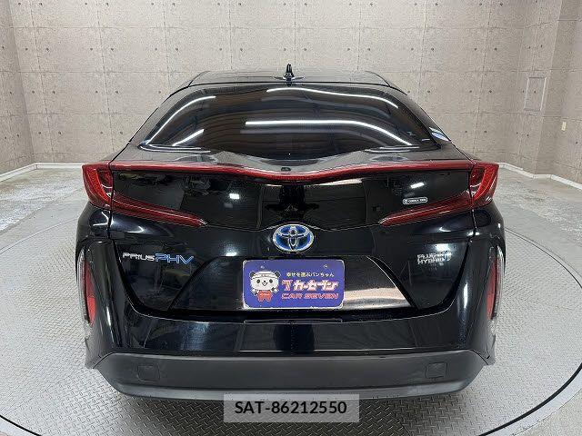 Toyota PRIUS PHV 2017-08 6816701-4